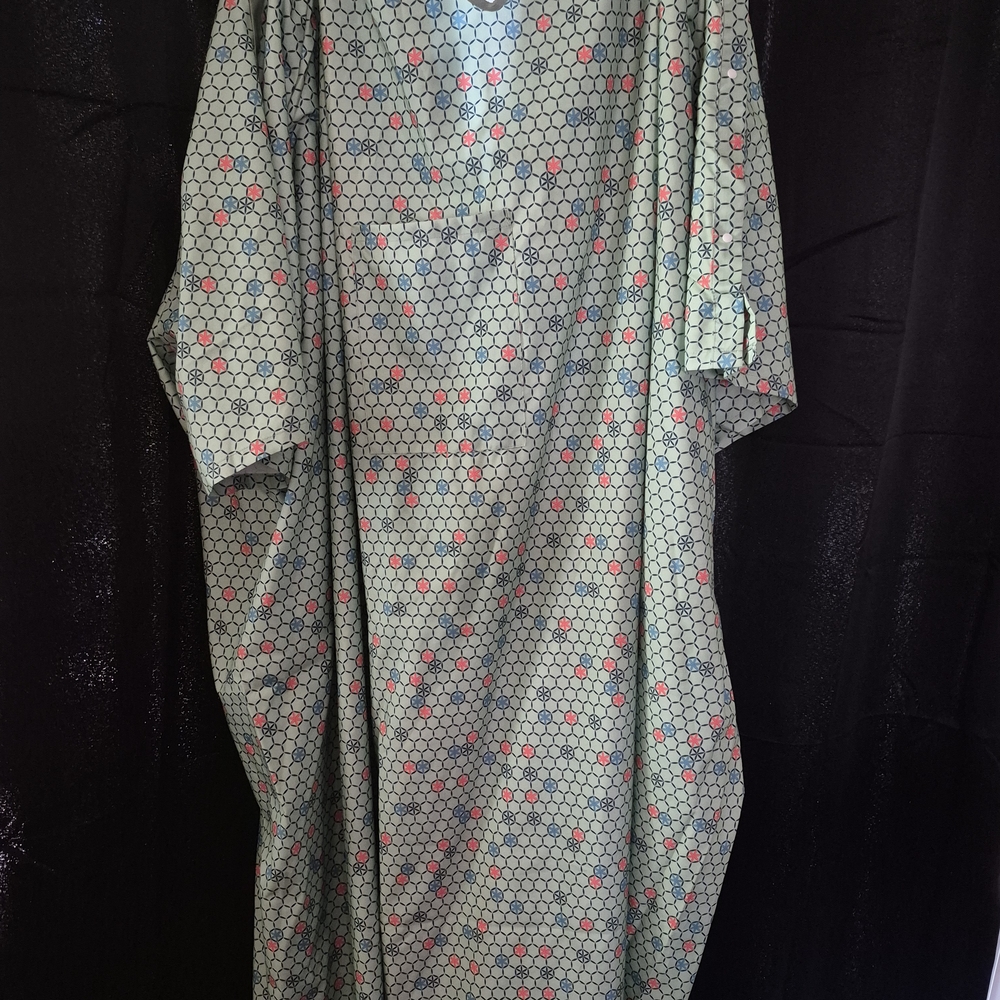 Hospital Patient Gown 2 Ties Snap Sleeves Geometric Pattern